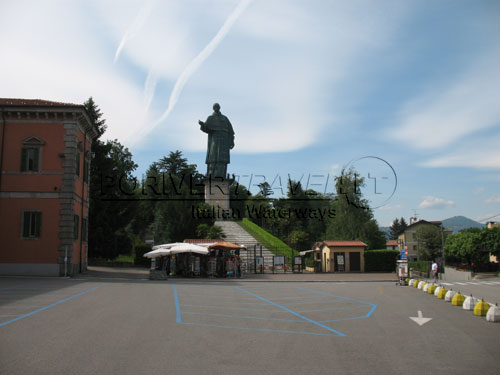 San Carlo, detto il San Carlone. Arona.